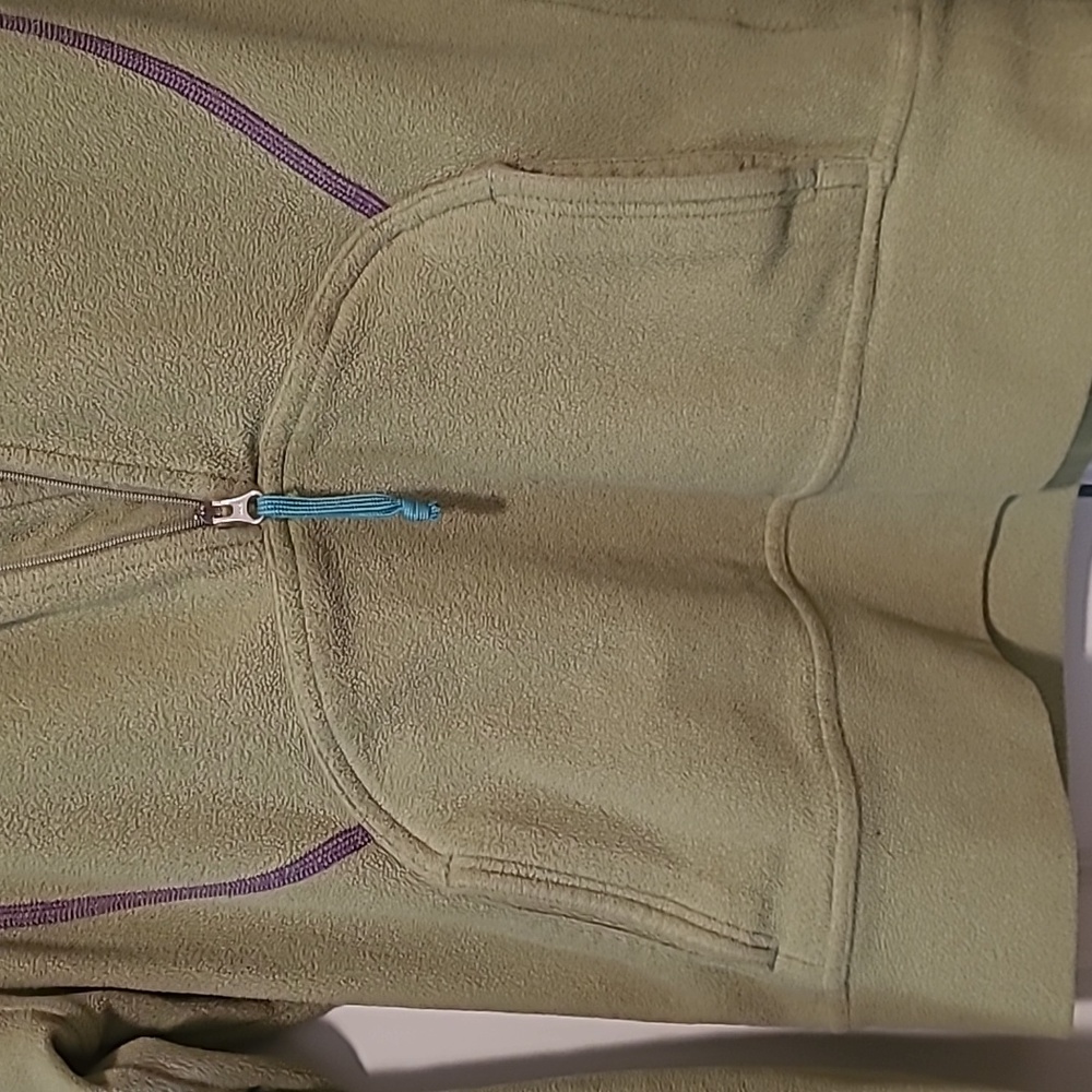 North Face Pullover - image 5